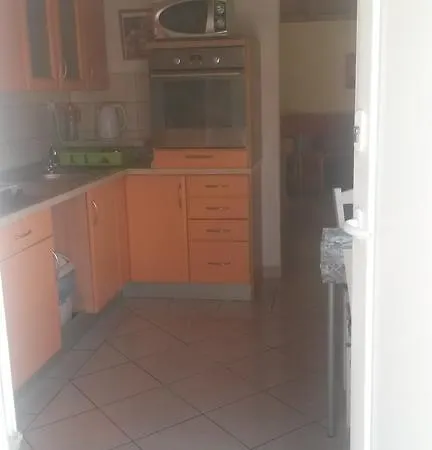 アパート Apartman Hana *