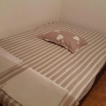 Apartman Hana アパート ビビニェ